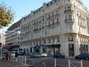 Réserver votre salle de réunion pour vos formations à Toulon dans le Var chez Burofacil 