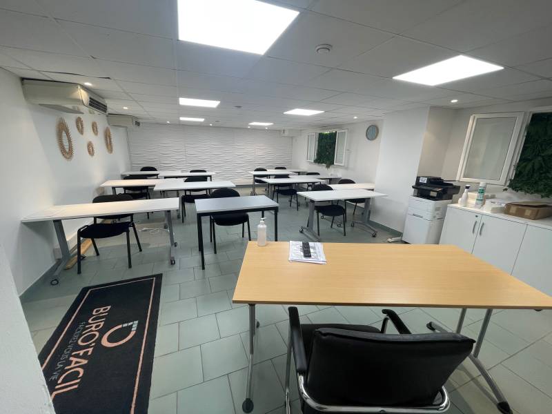 Location de salle de réunion pour 30 personnes dans la zone des playes à la Seyne sur Mer
