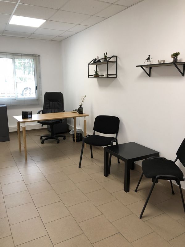 LOCATION DE BUREAUX PROFESSIONNELS BANDOL