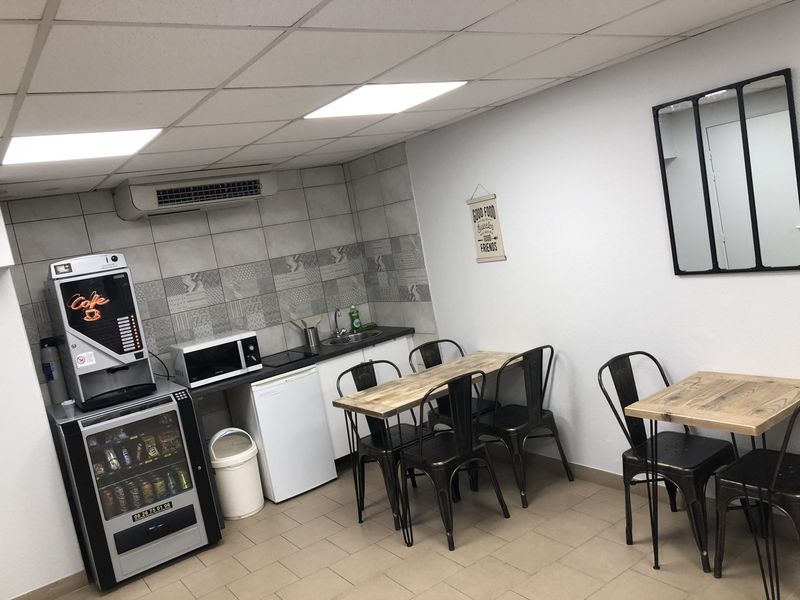 Location salle de réunion avec espace déjeuner à La Seyne Sur Mer Var 83